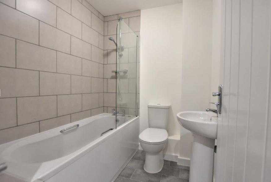 Апартаменты Didcot - Private Flat With Garden & Parking 07 Экстерьер фото